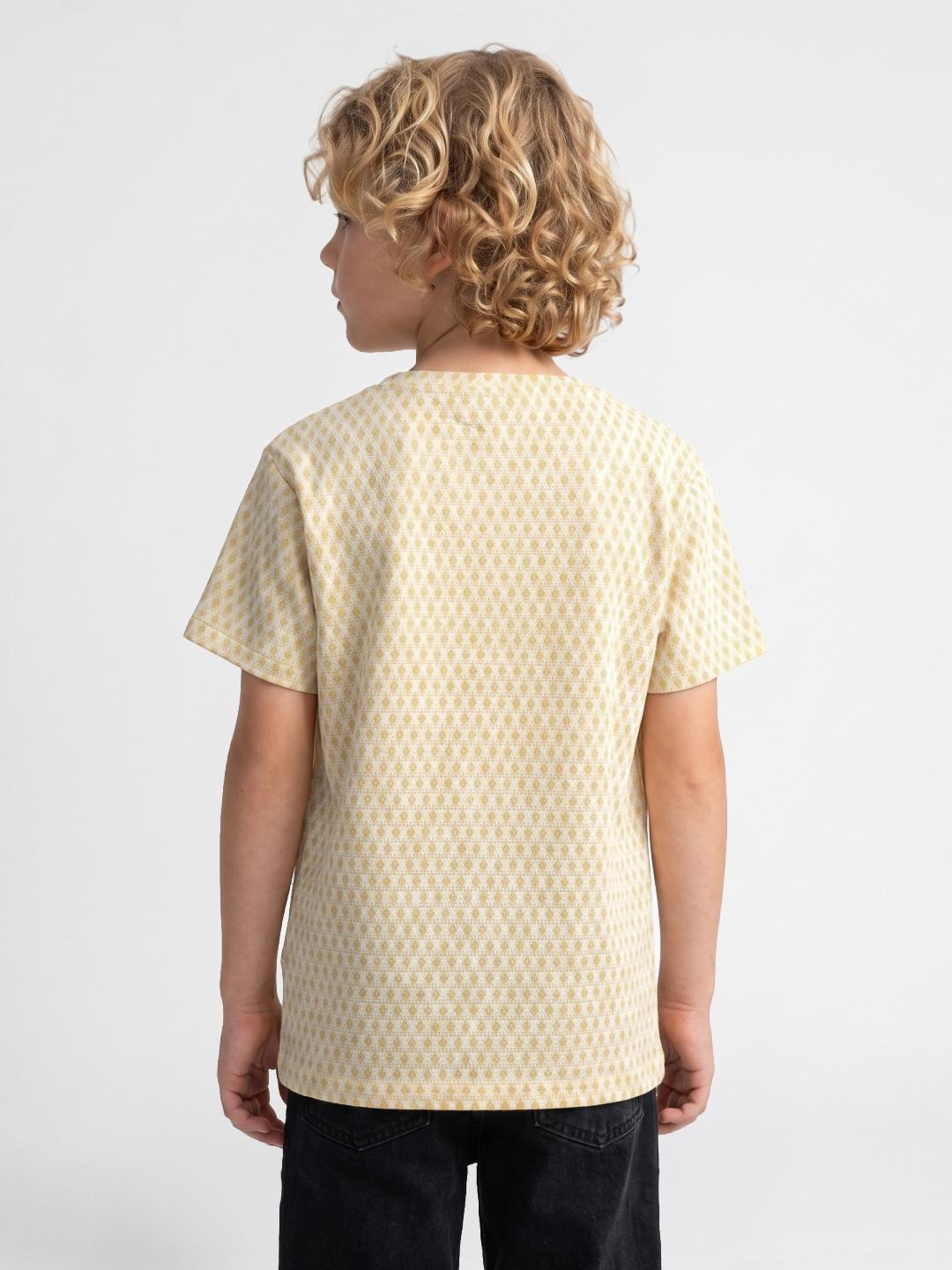Blue Giraffe Boys Yellow Regular Fit Solid Tshirt