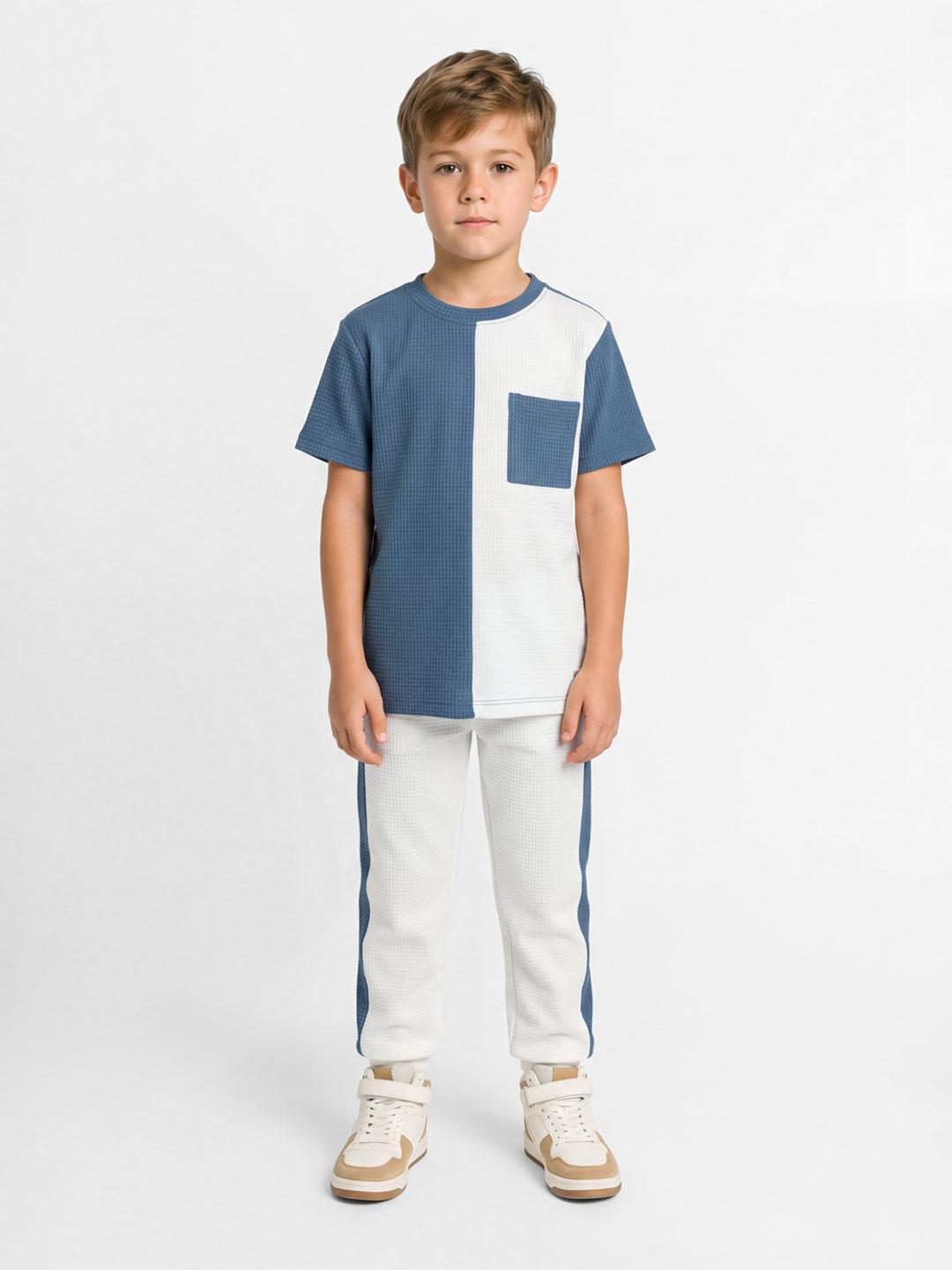 Blue Giraffe Boys White Colourblocked Regular Fit T-Shirt