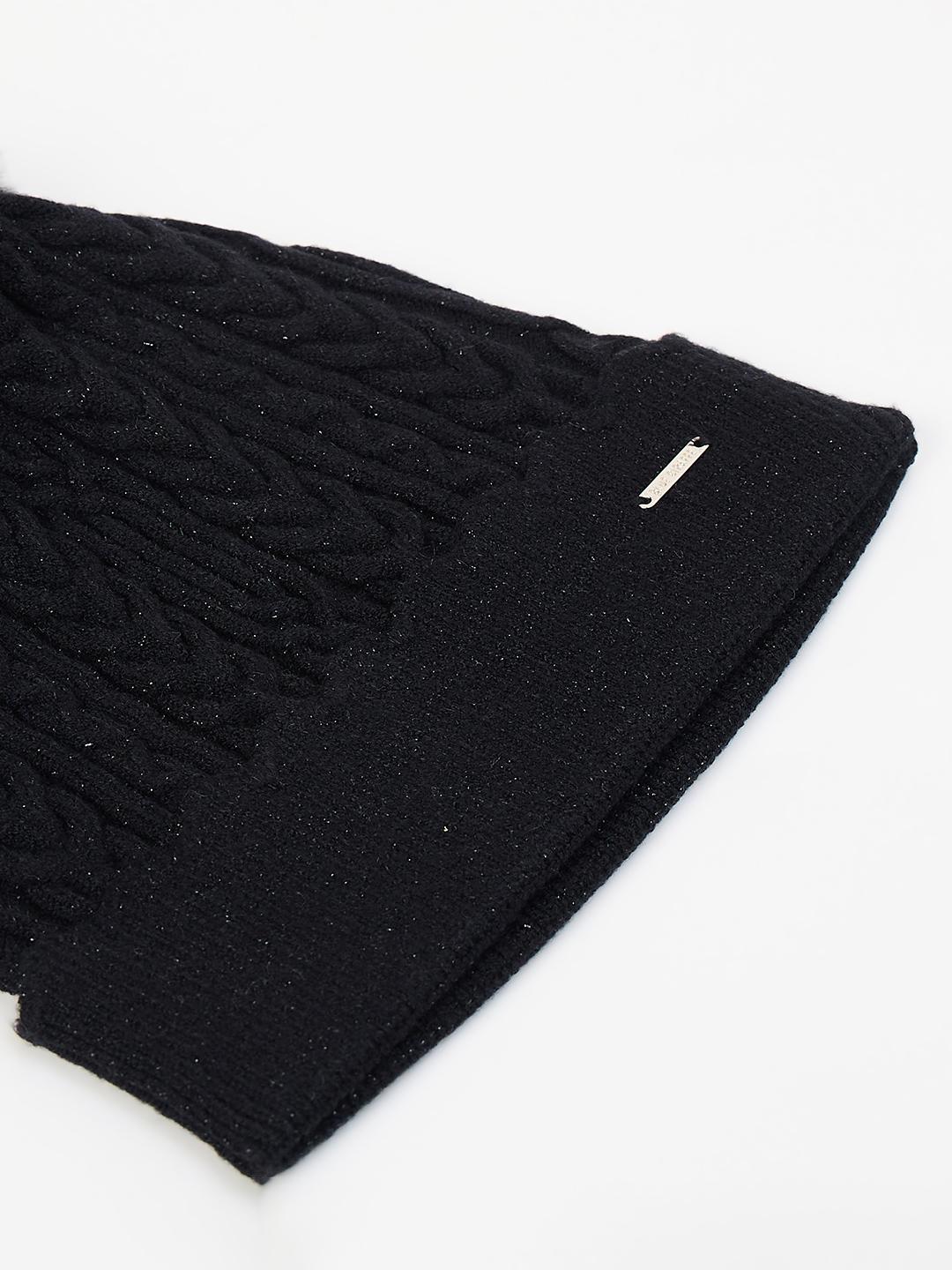 Blue Giraffe Girls Black Solid Stretchable Beanies