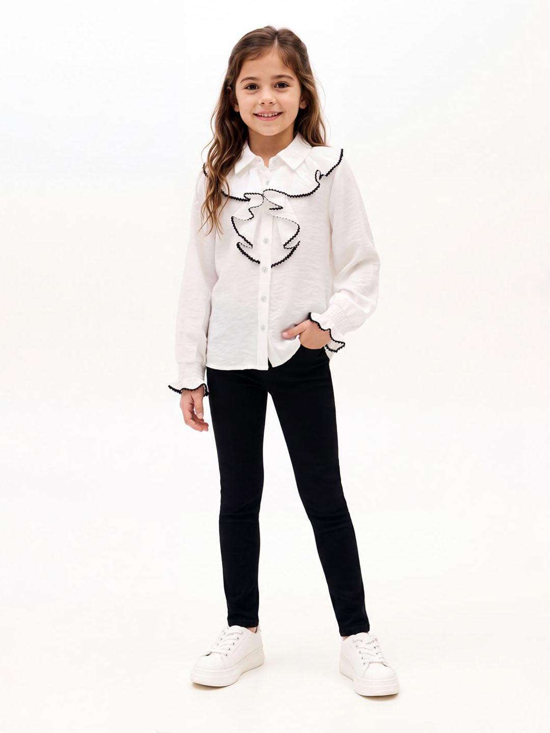 Blue Giraffe Girls White Solid Regular Fit Top