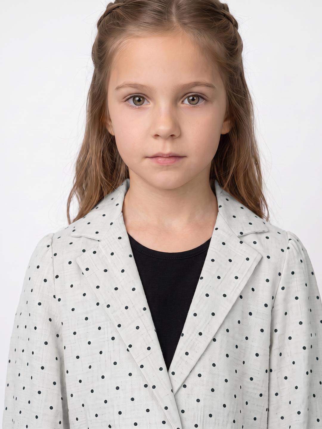 Blue Giraffe Girls Cream Regular Fit Printed Top