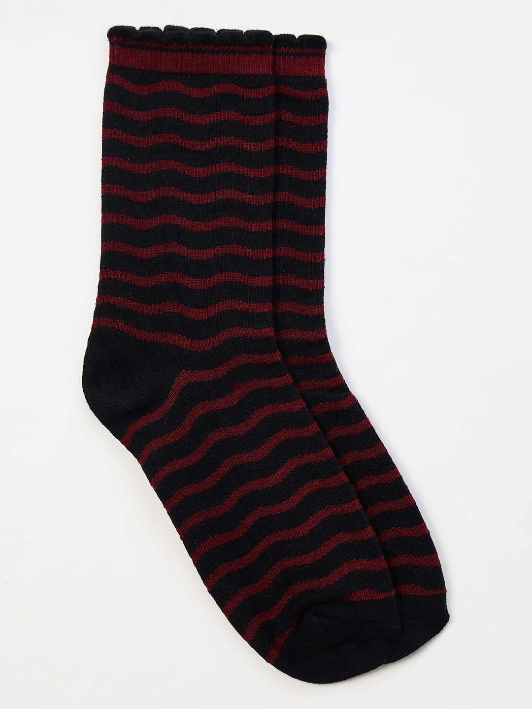 Blue Giraffe Girls Black Striped Socks