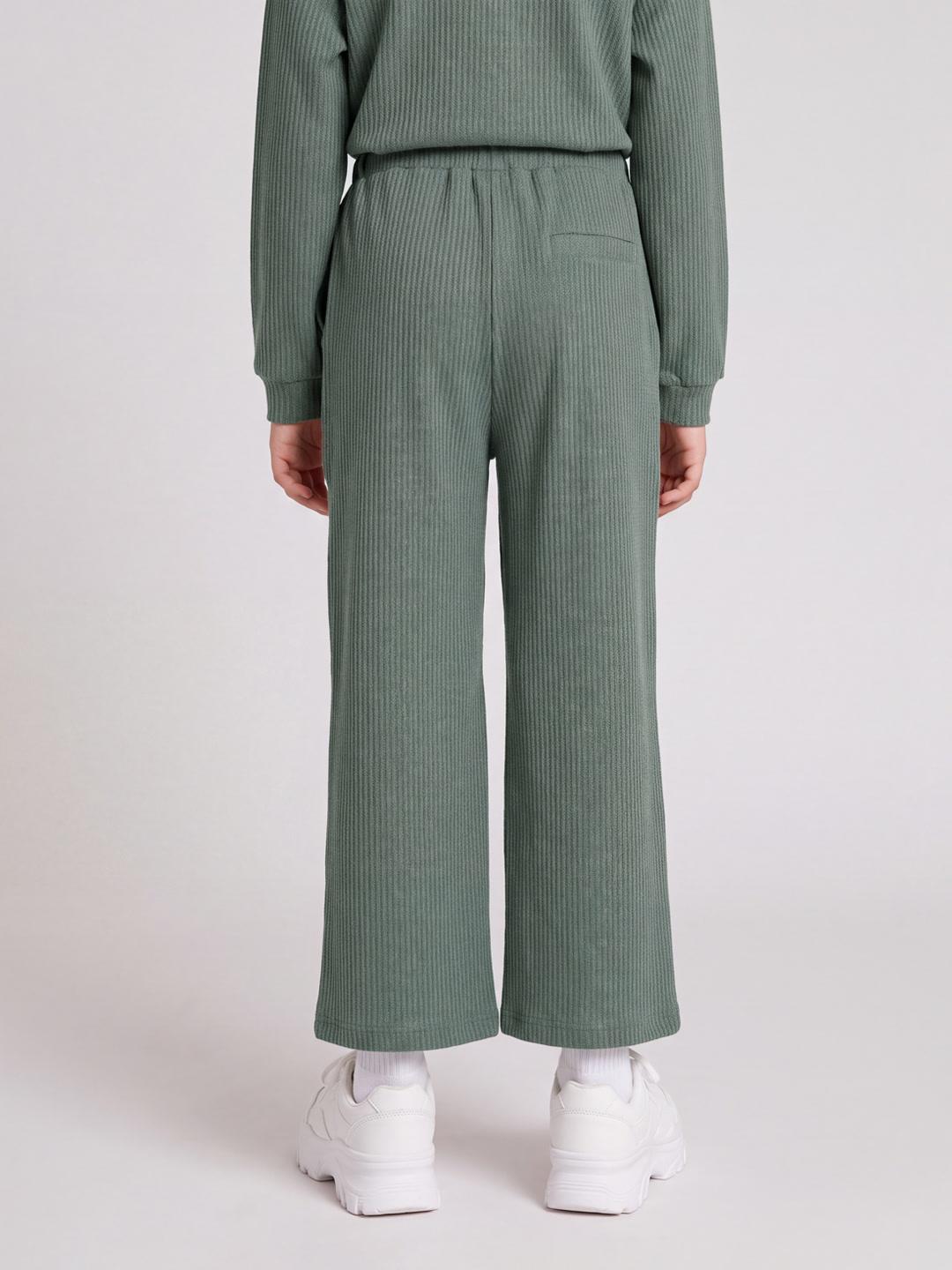Elle Girls Green Striped Regular Fit Sweatpant