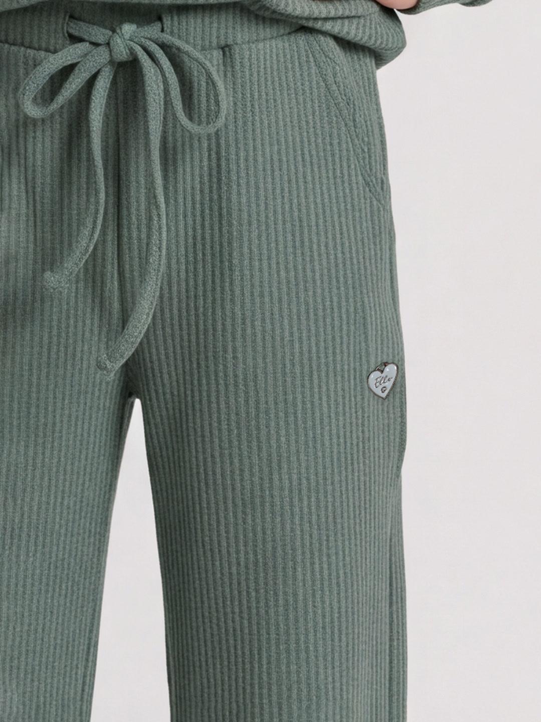 Elle Girls Green Striped Regular Fit Sweatpant