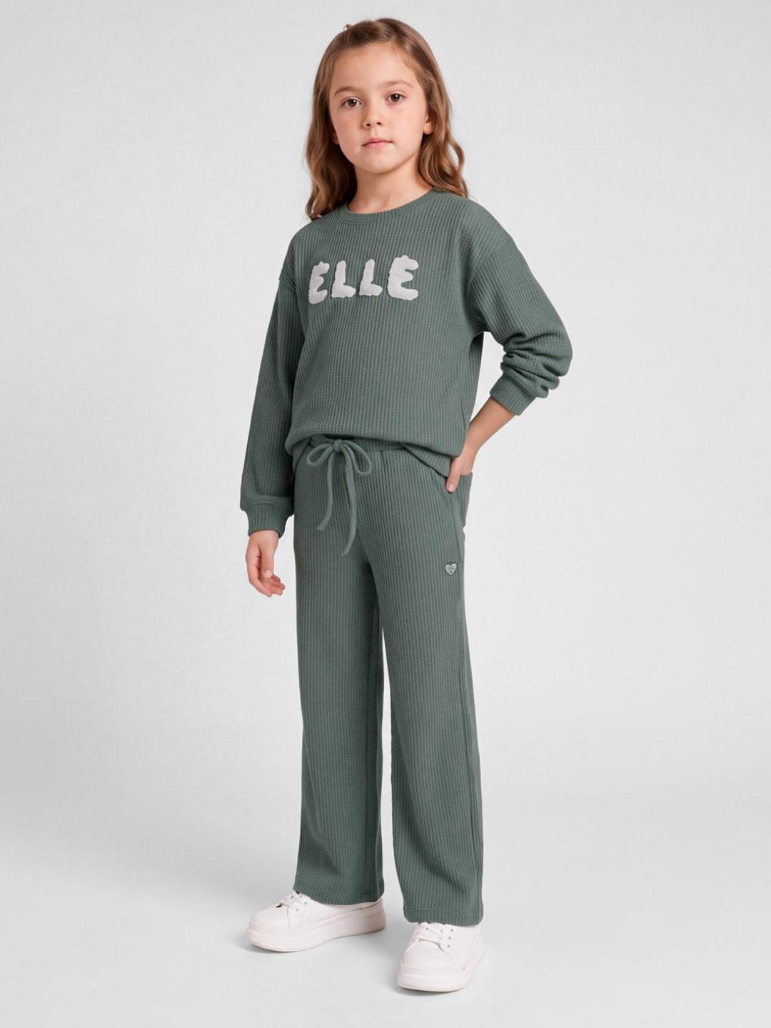 Elle Girls Green Solid Regular Fit Stretchable Sweatshirt