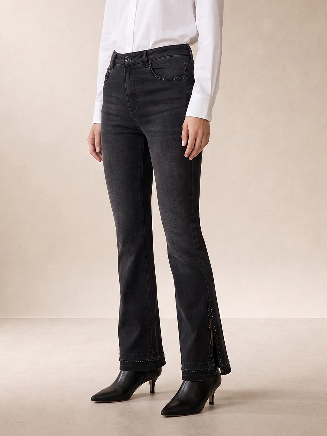 Elle Women Black Solid Bootcut Jeans