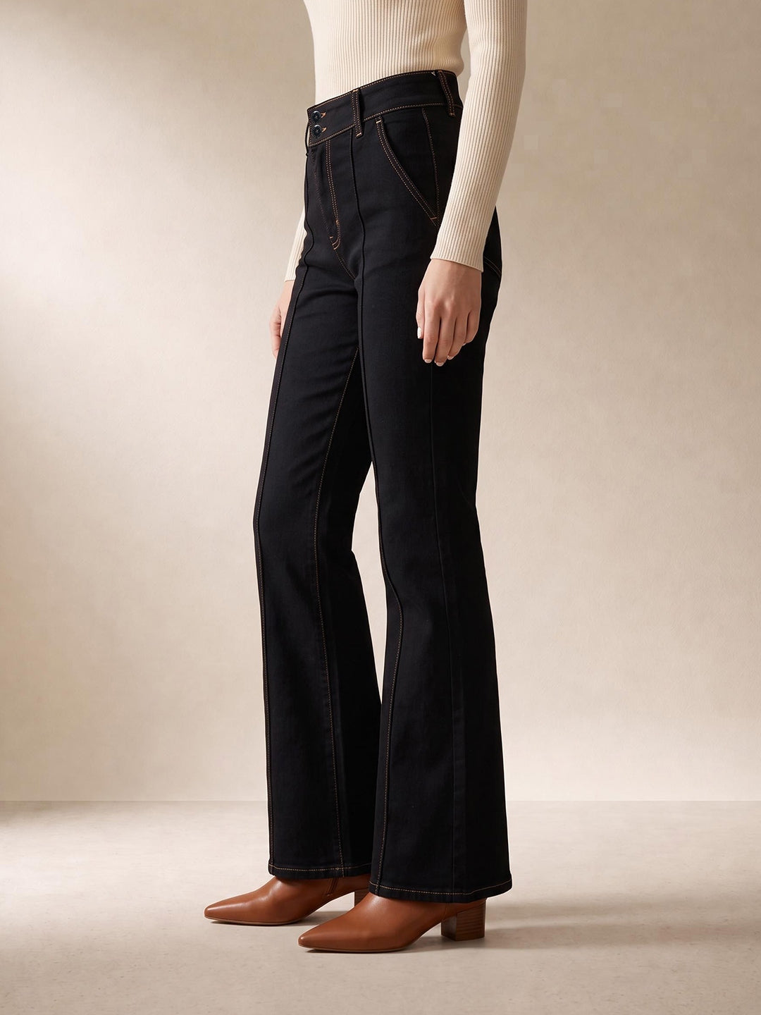 Elle Women Black Solid Flared Fit Jeans