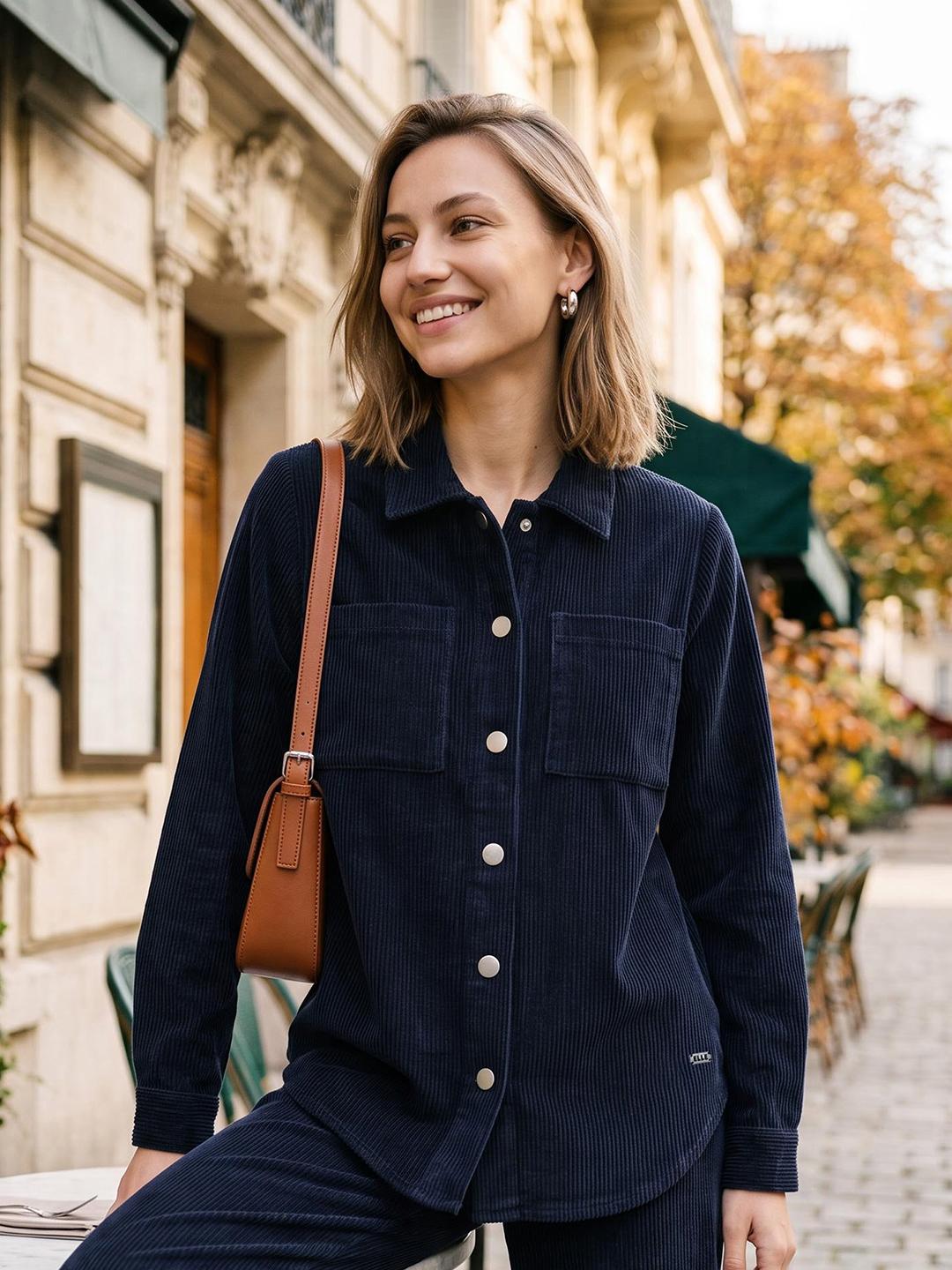Elle Women Blue Regular Fit Solid Pure Cotton Shirt