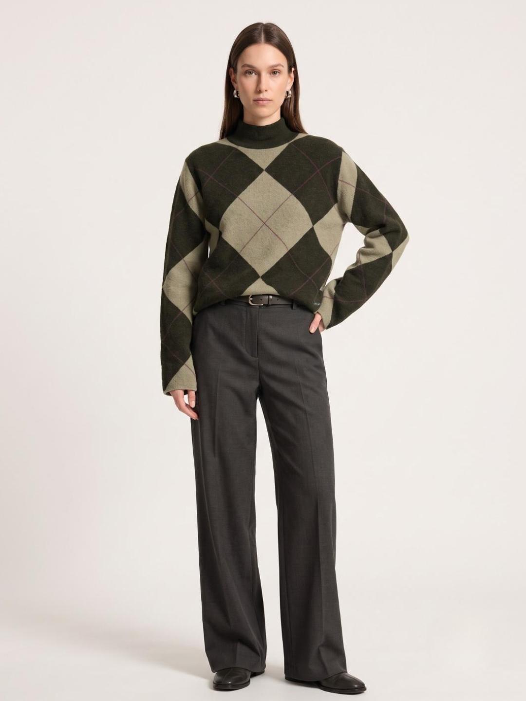 Elle Women Green Checked Relaxed Fit Sweater