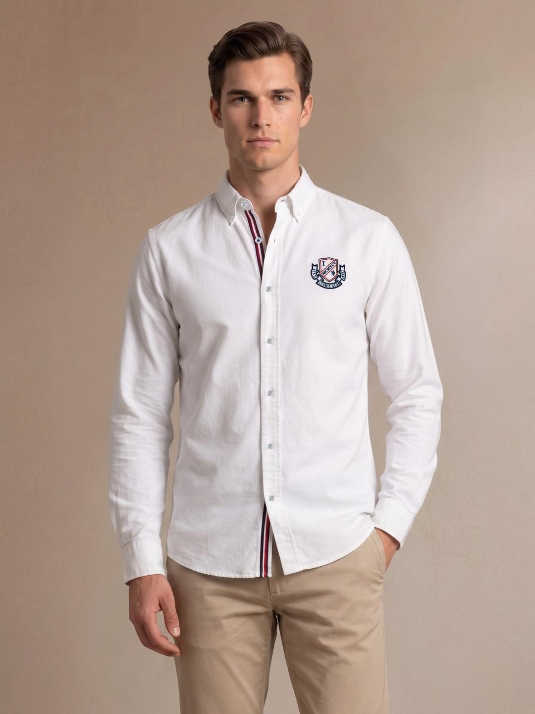 Iconic Men White Regular Fit Solid Shirt