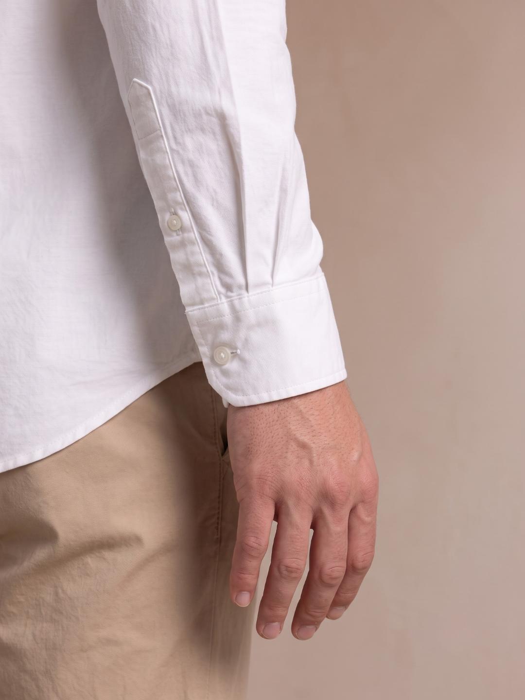 Iconic Men White Regular Fit Solid Shirt