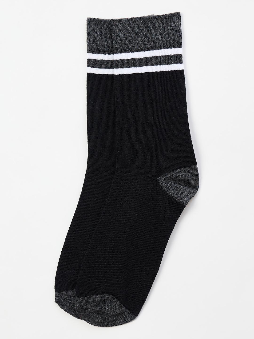 Iconic Men Dark Grey Solid Socks