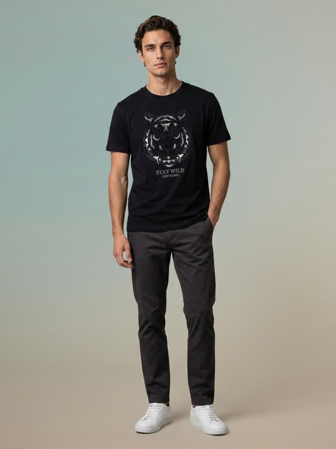 Iconic Men Black Regular Fit Graphic Cotton T-Shirt