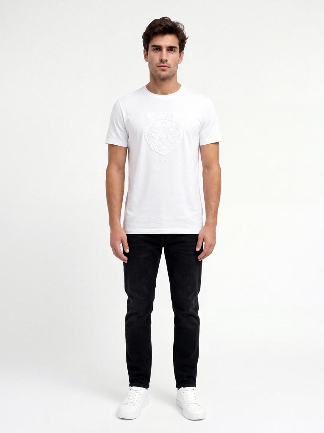 Iconic Men White Graphic Straight Fit Cotton T-Shirt