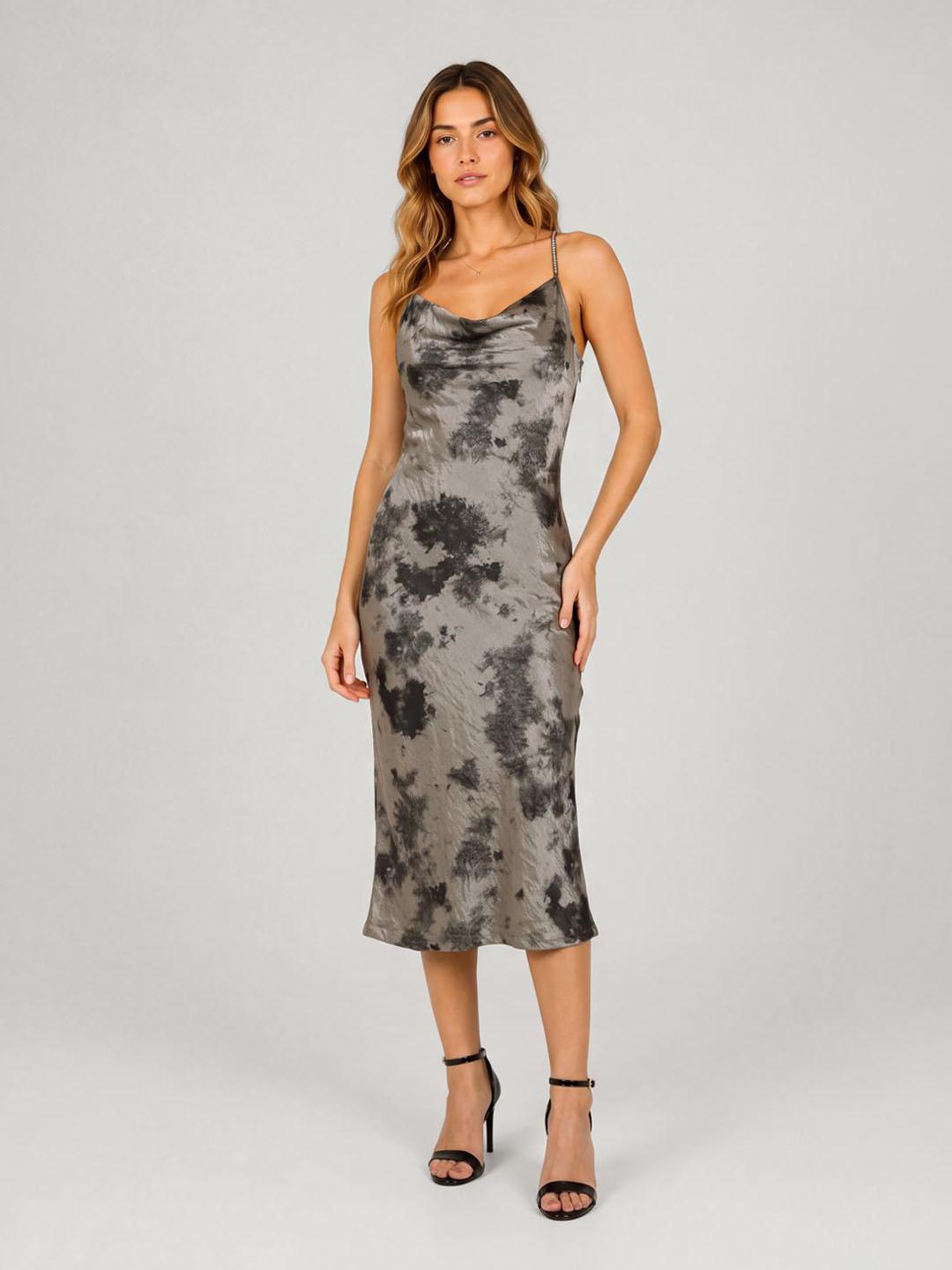 Iconic Women Grey Printed Straight Fit Bodycon Dress