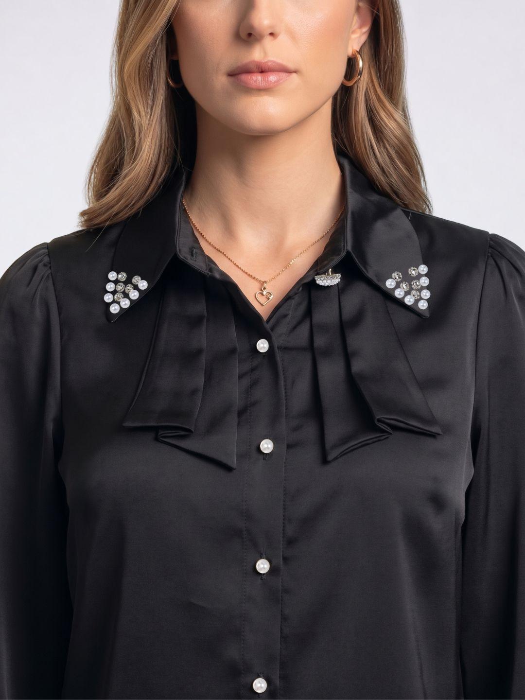 Iconic Women Black Solid Straight Fit Shirt
