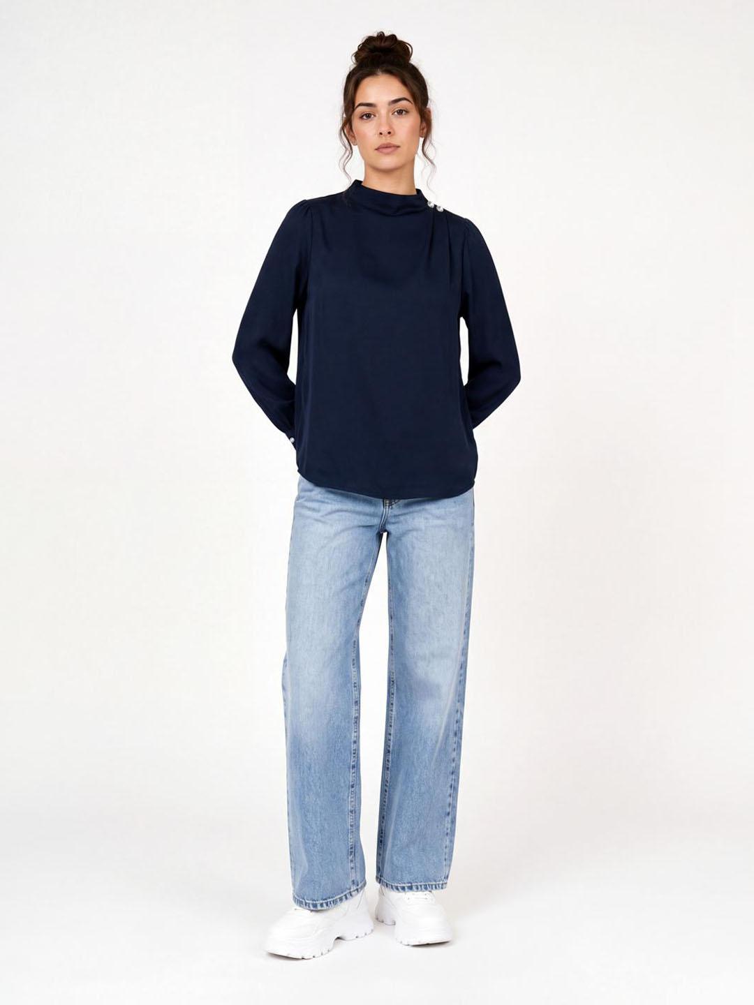 Iconic Women Dark Navy Solid Straight Fit Top