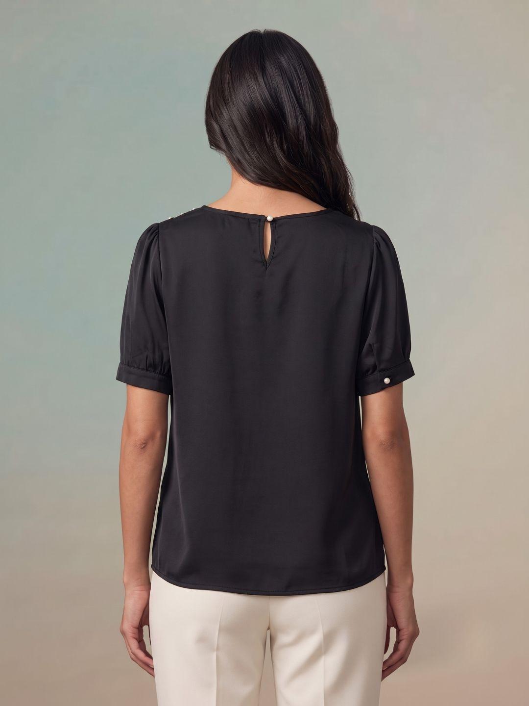 Iconic Women Black Solid Straight Fit Cotton Top
