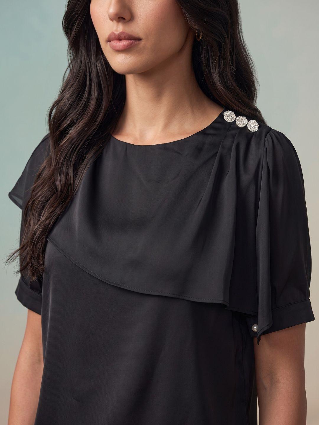 Iconic Women Black Solid Straight Fit Cotton Top