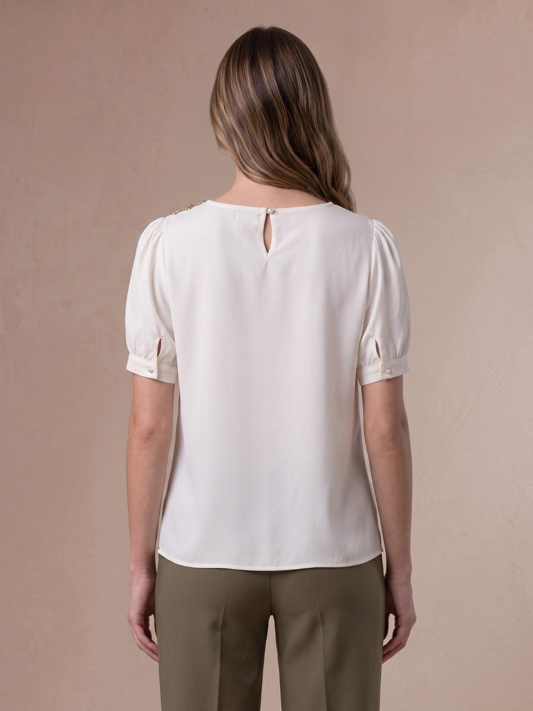 Iconic Women Off White Solid Straight Fit Cotton Top