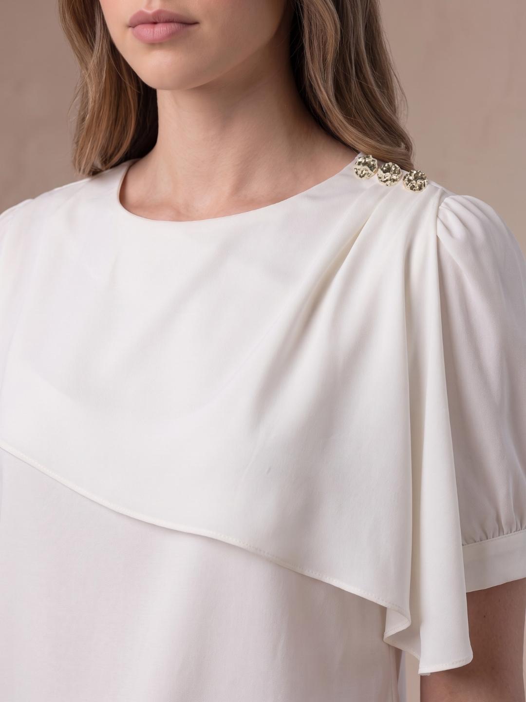 Iconic Women Off White Solid Straight Fit Cotton Top