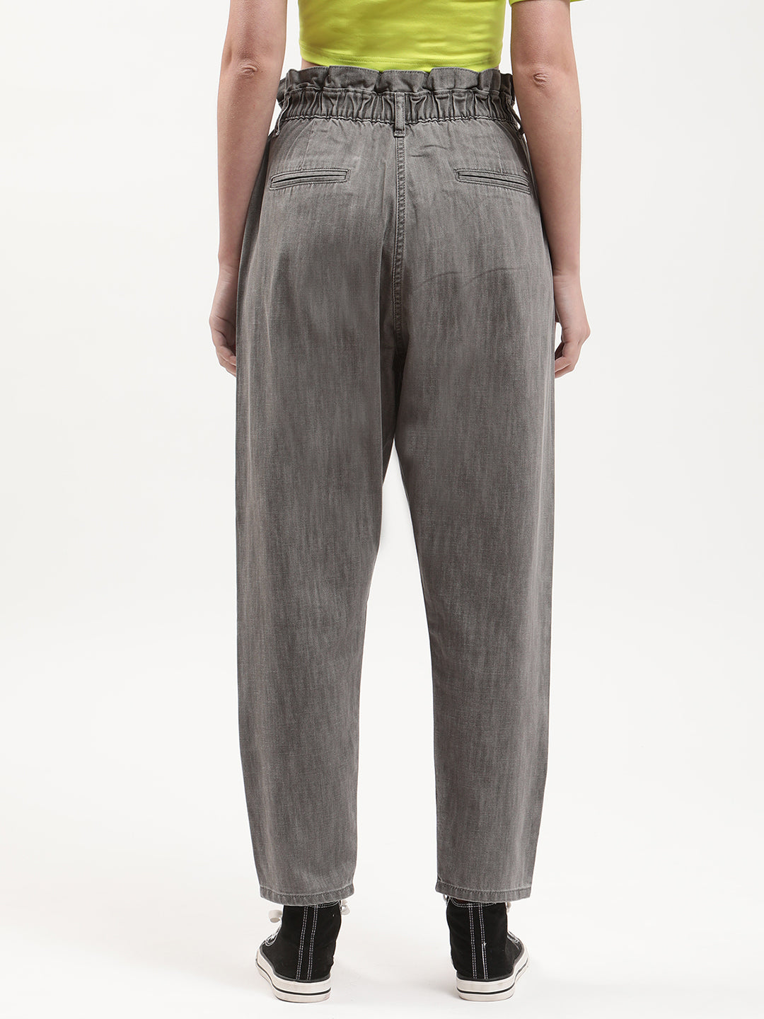 Elle Women Grey Solid Regular Fit Jeans