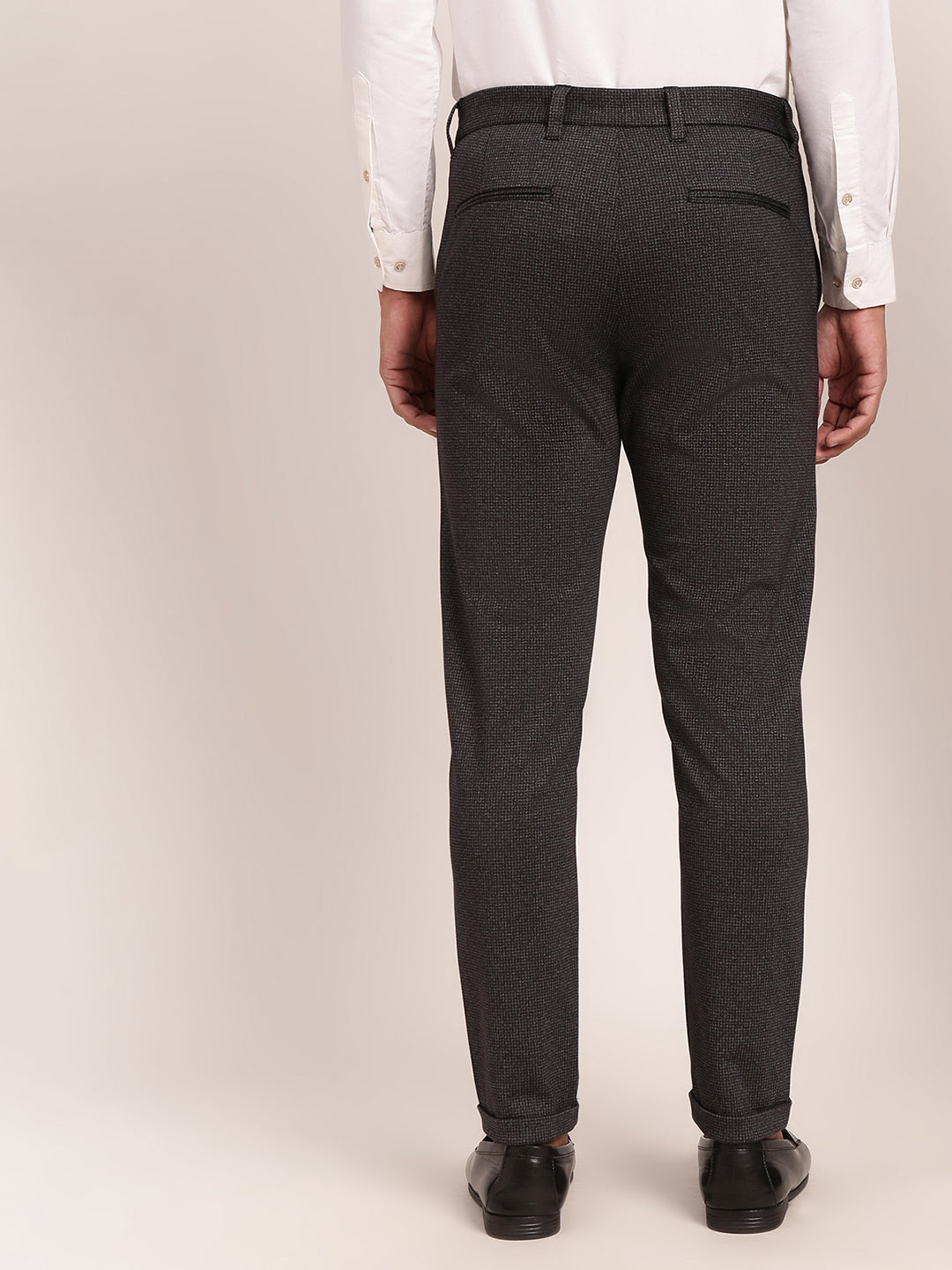 Lindbergh Men Black Solid Slim Fit Trouser