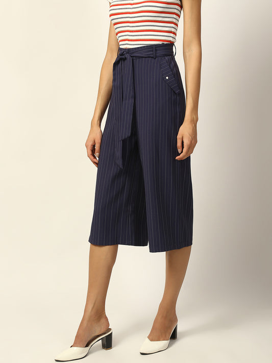 Elle Women Navy Blue Printed Flared Fit Trouser