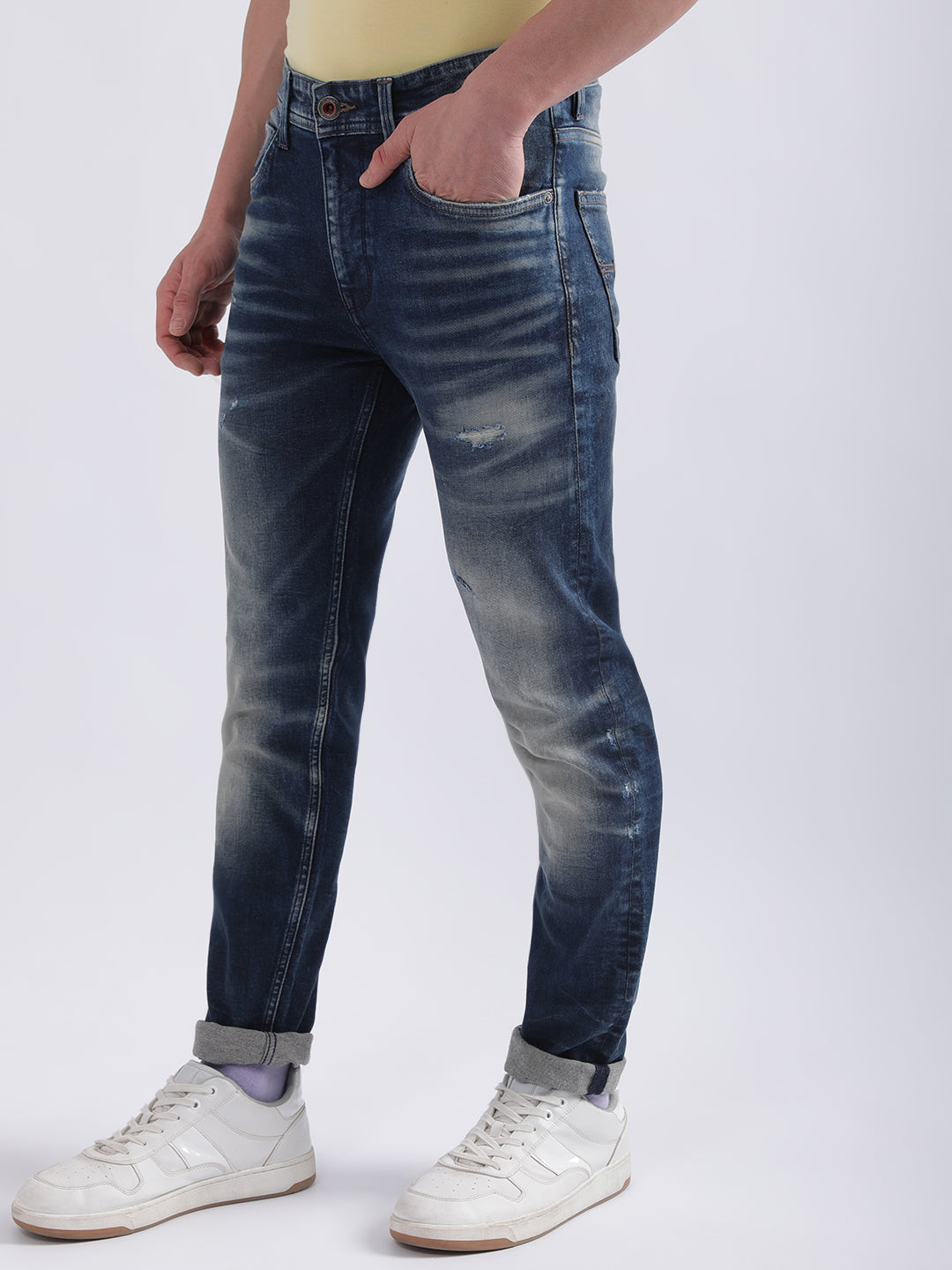 Iconic Men Blue Embroidered Slim Fit Jeans