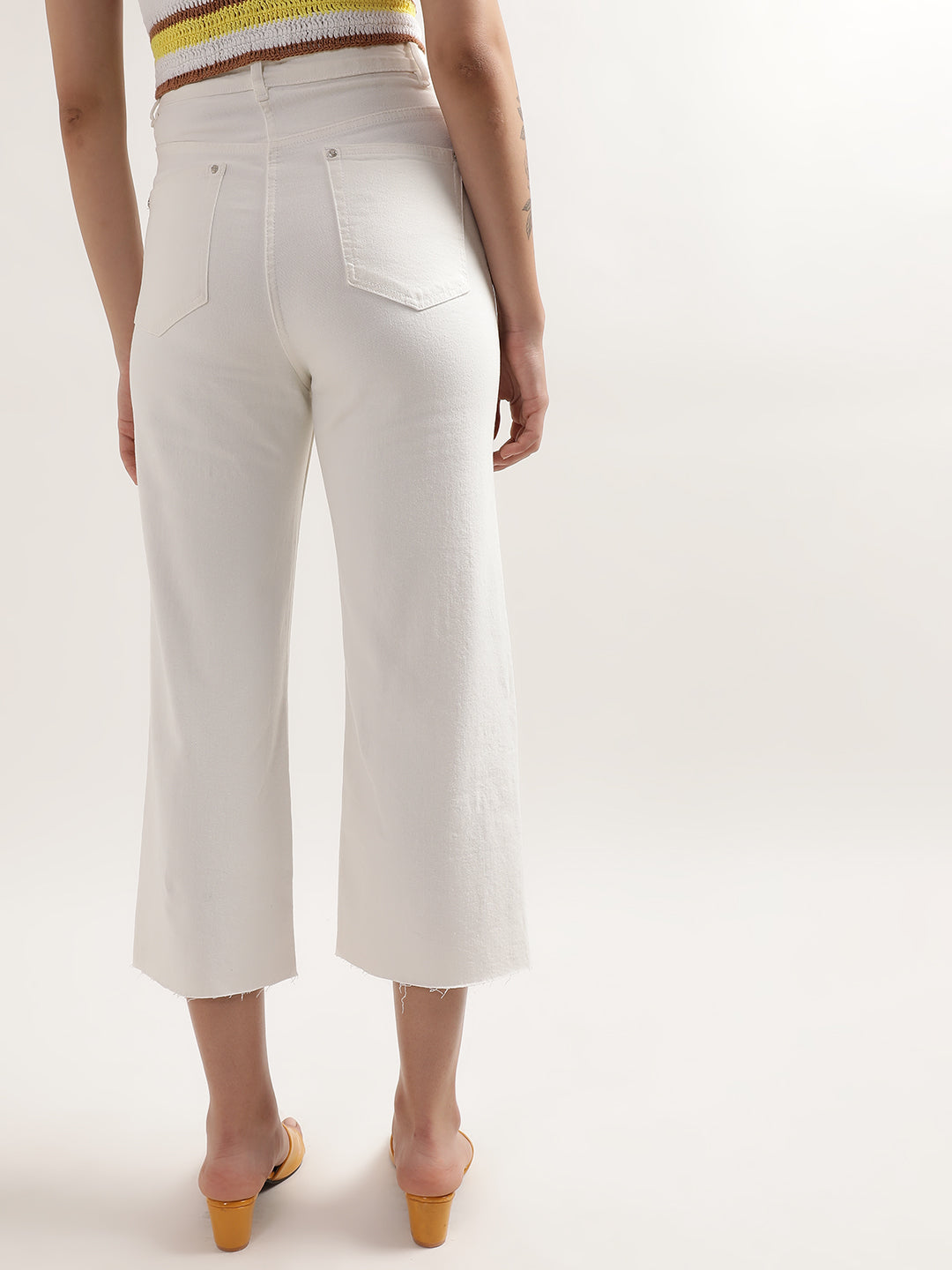 Elle Women White Solid Regular Fit Jeans