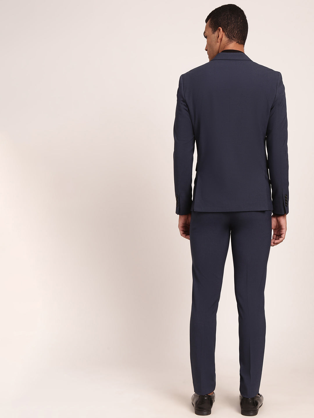 Lindbergh Men Blue Solid Collar Suit