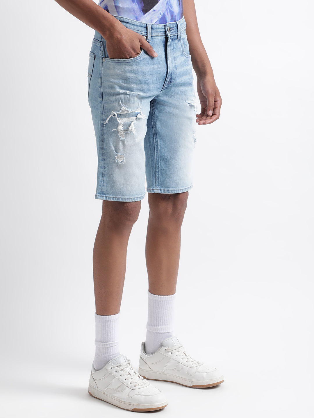 Iconic Men Light Blue Solid Regular Fit Shorts