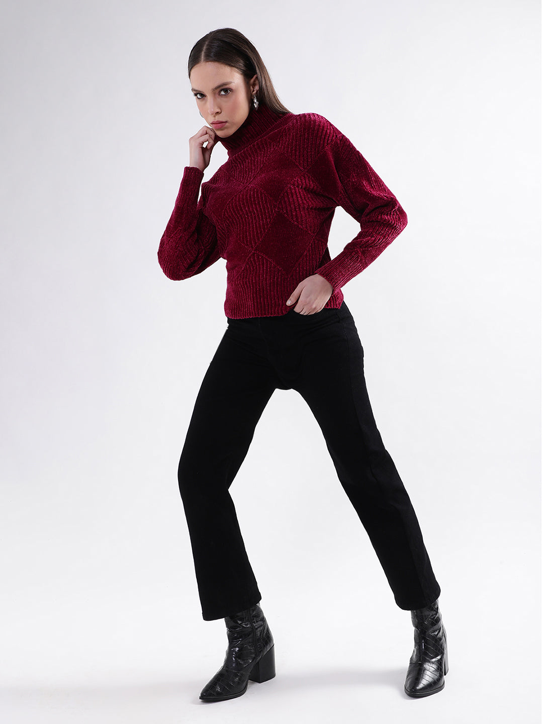 Centrestage Women Round Neck Sweater