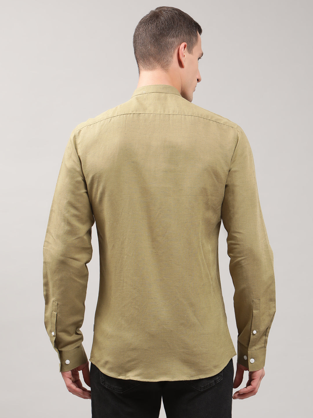 Lindbergh Men Solid Mandarin Collar Shirt