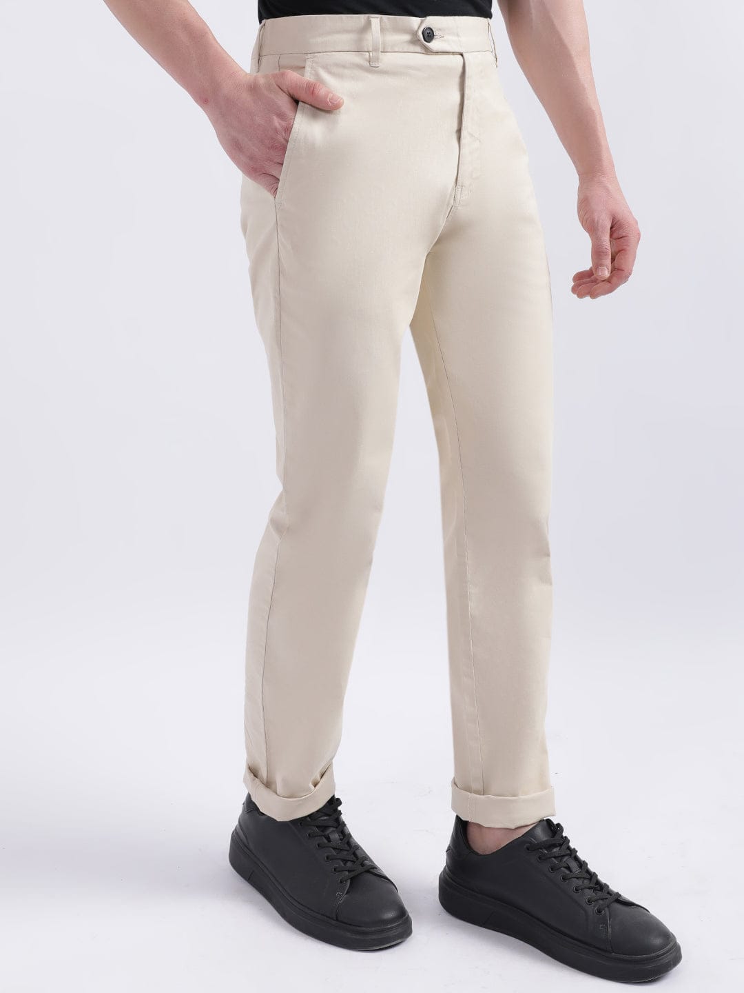 Iconic Men Beige Slim Fit Trouser