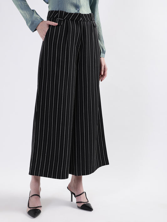 Centrestage Women Black Solid Regular Fit Trouser