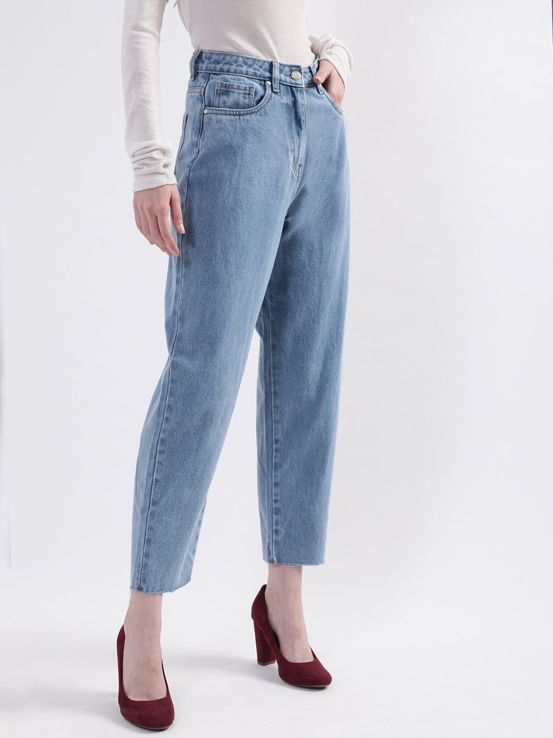 Elle Women Blue Solid Relaxed Fit Jeans