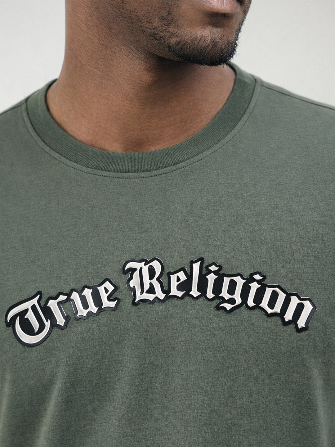 True Religion Men Green Solid Regular Fit T-Shirt