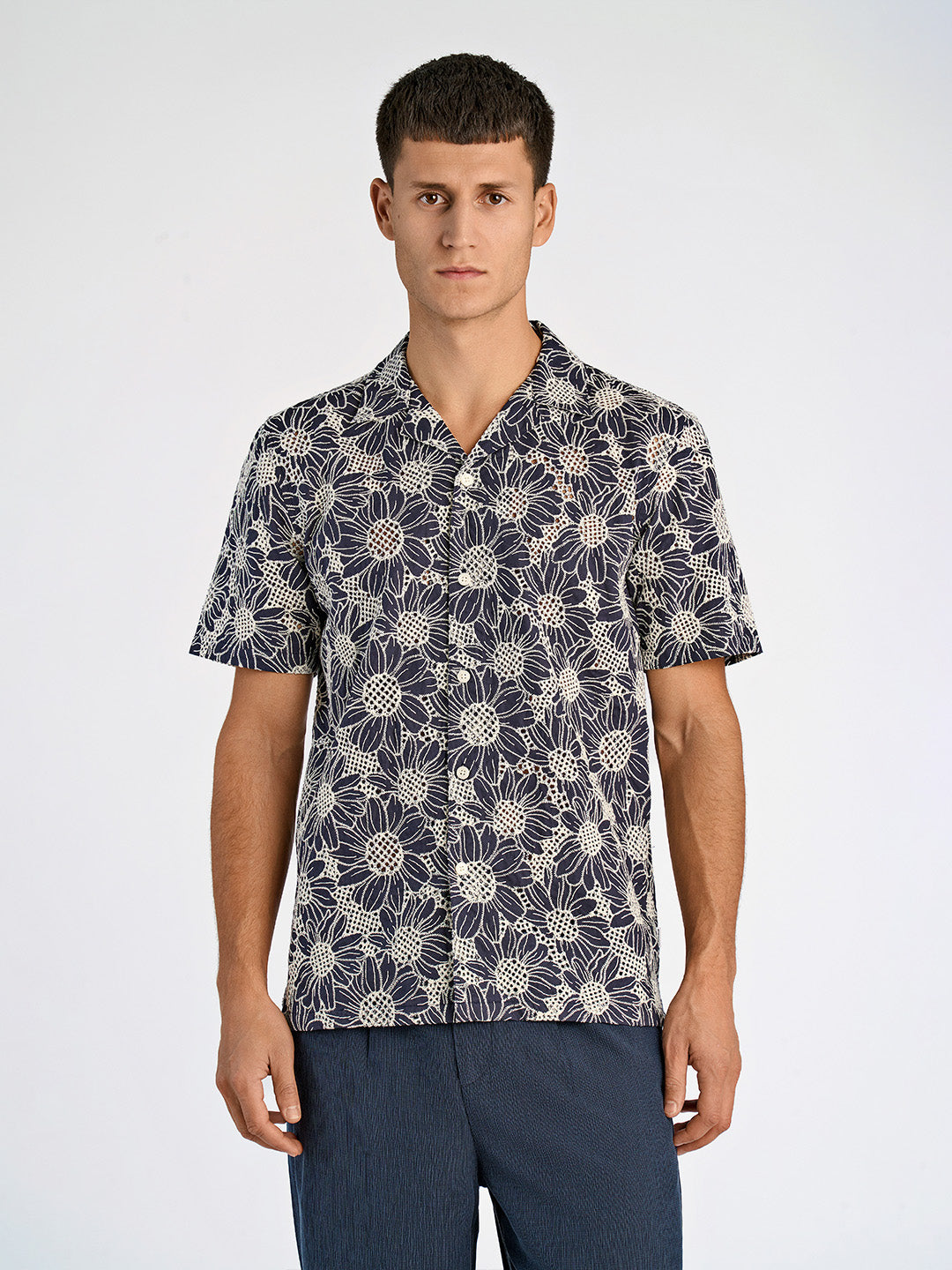 Lindbergh Men Blue Relaxed Fit Printed Shirt Collar Shirt