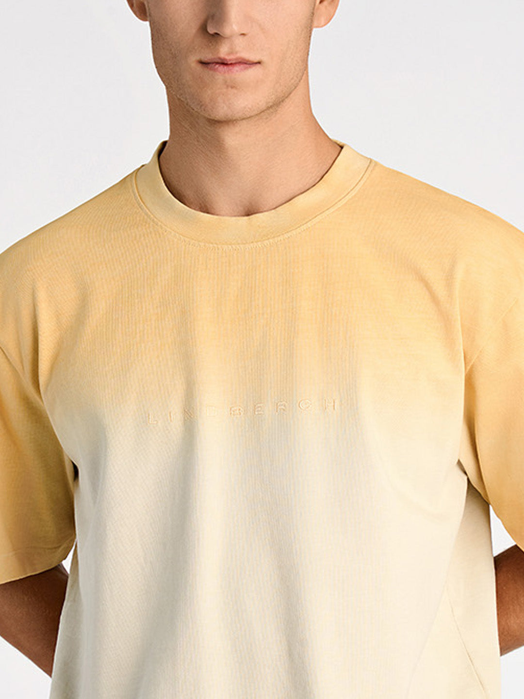 Lindbergh Men Yellow Oversize Fit Color Block Round Neck Tshirt
