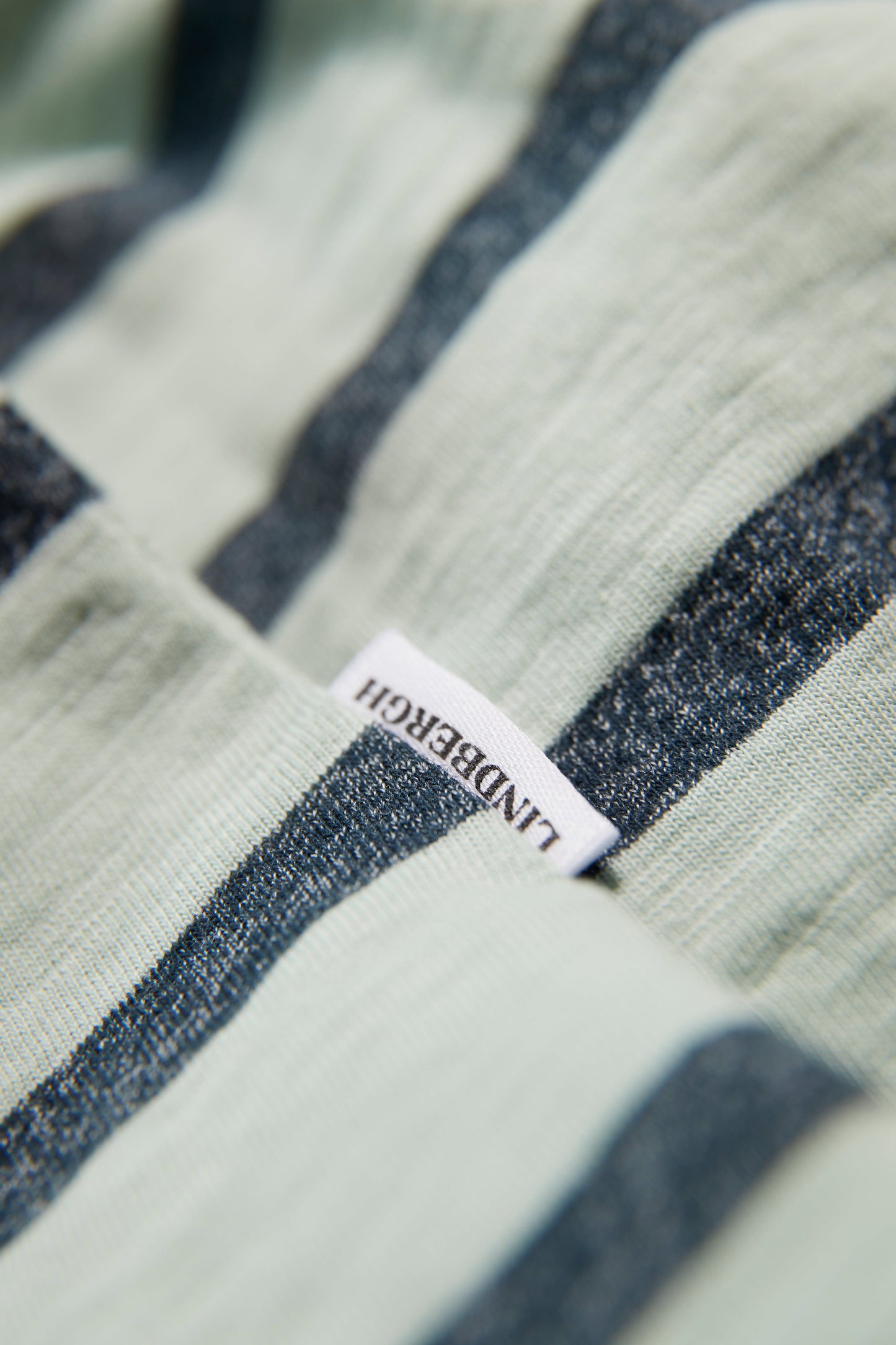 Lindbergh Men Striped Round Neck Tshirt