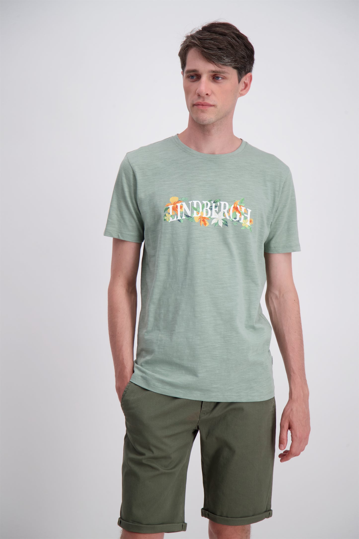 Lindbergh Men Solid Round Neck Tshirt