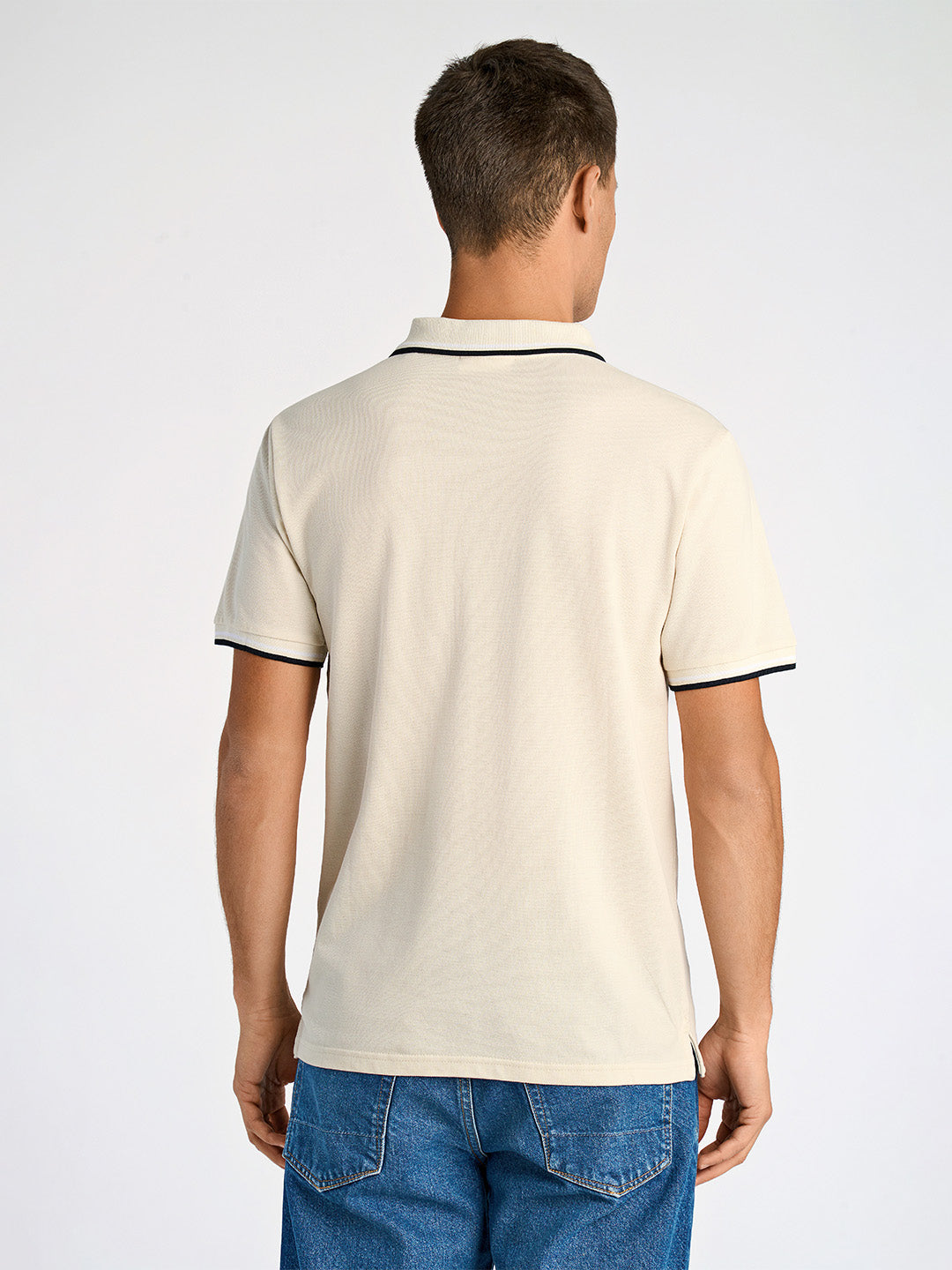 Lindbergh Men Cream Relaxed Fit Solid Polo Tshirt