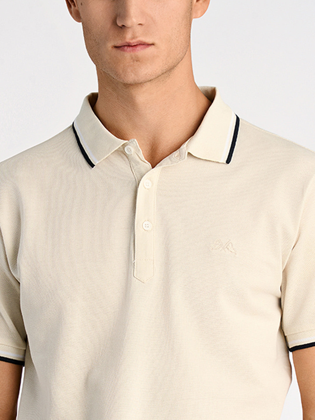 Lindbergh Men Cream Relaxed Fit Solid Polo Tshirt