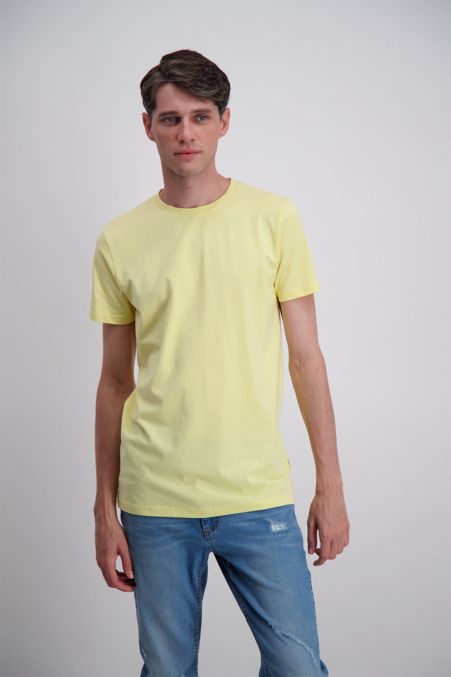 Lindbergh Men Solid Round Neck Tshirt