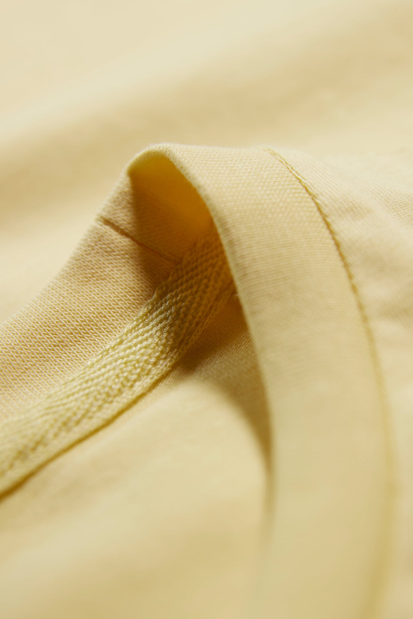 Lindbergh Men Solid Round Neck Tshirt