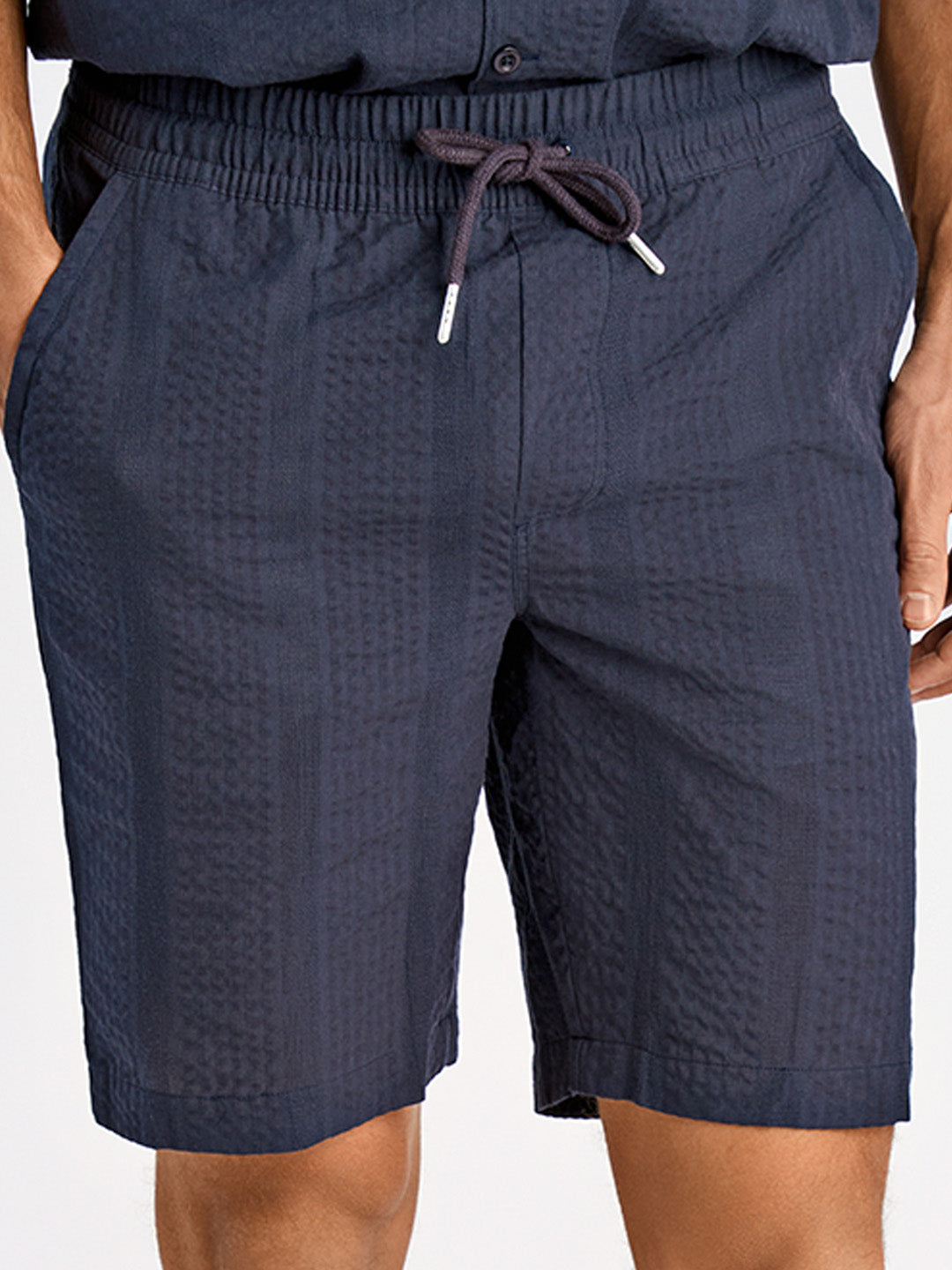 Lindbergh Men Blue Relaxed Fit Solid Shorts