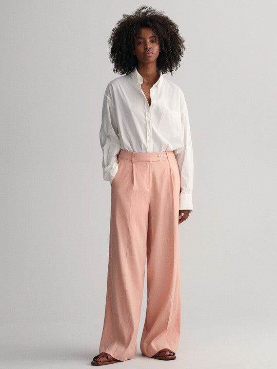 Gant Women Mid-Rise Pleated Parallel Trouser