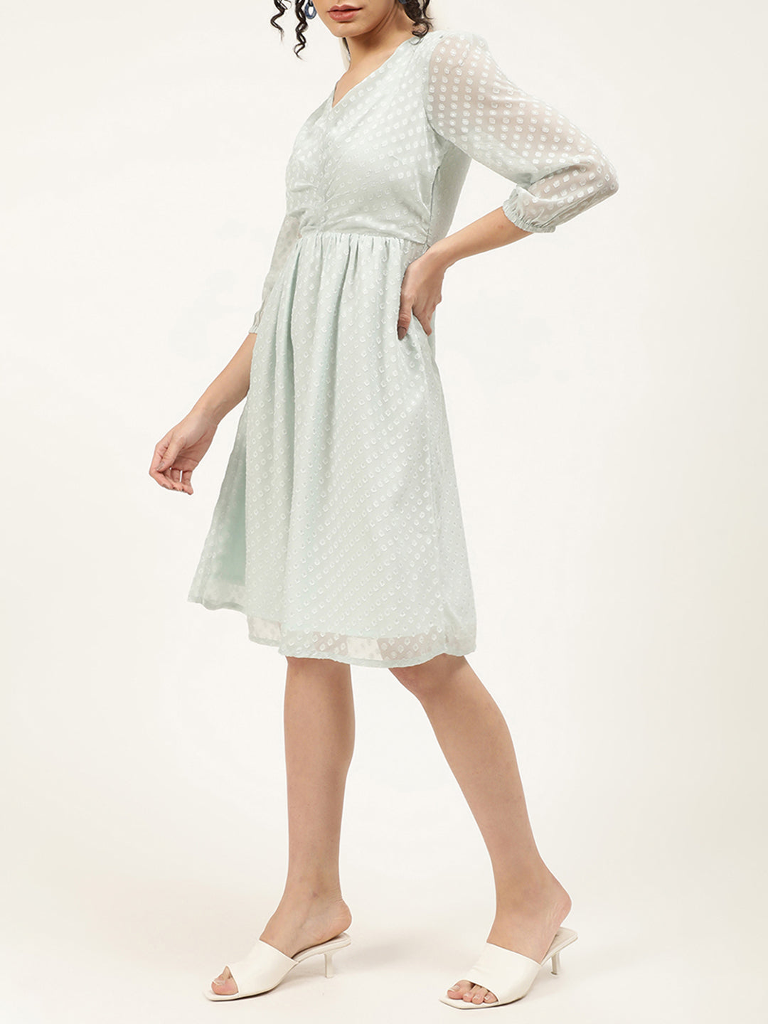 Centre Stage Women Green Self Design V Neck Dress