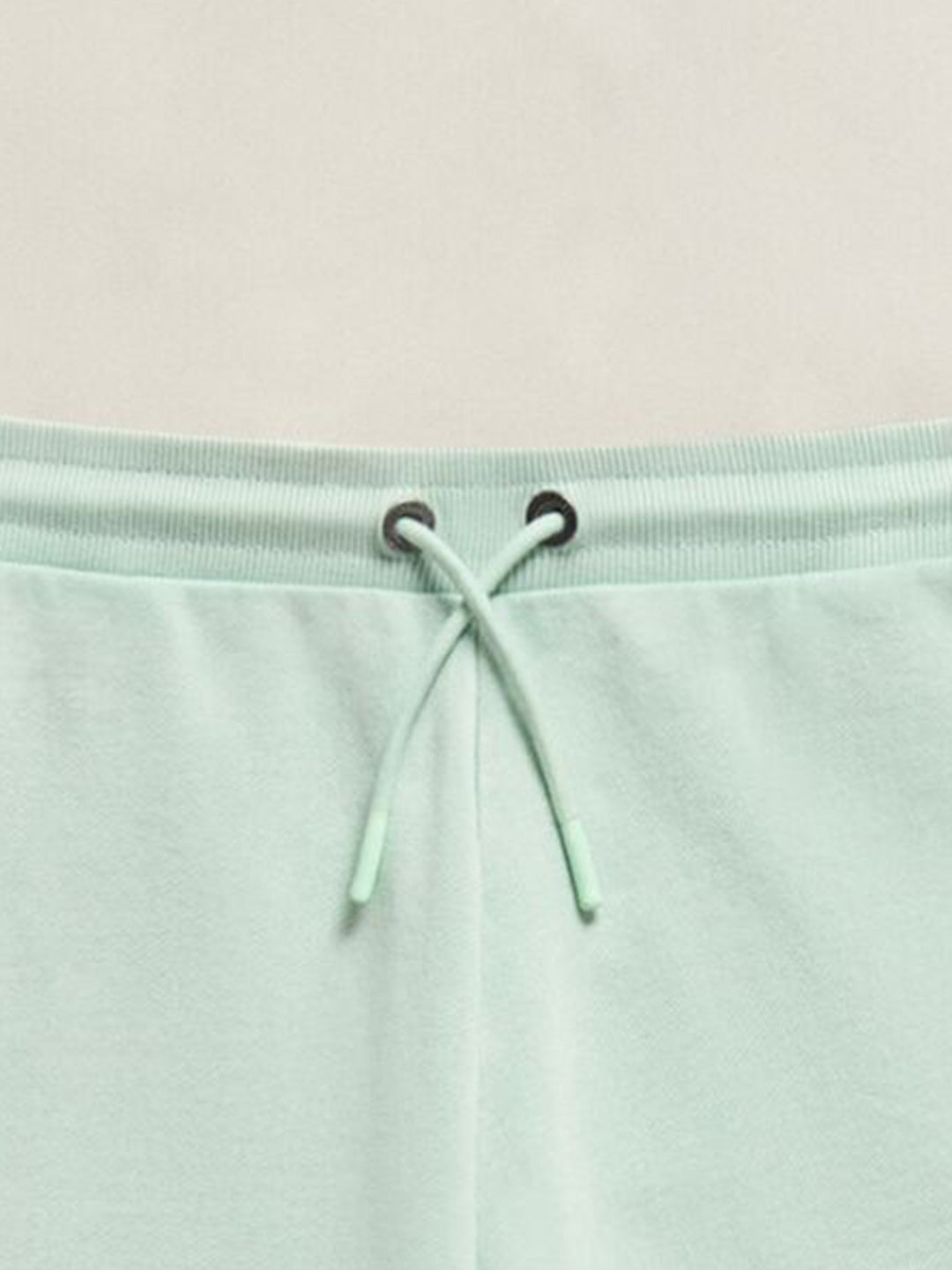 Gant Boys Green Solid Regular Fit Pure Cotton Shorts